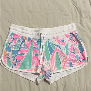 Lilly Pulitzer Chrissy Beach Shorts Out to Sea